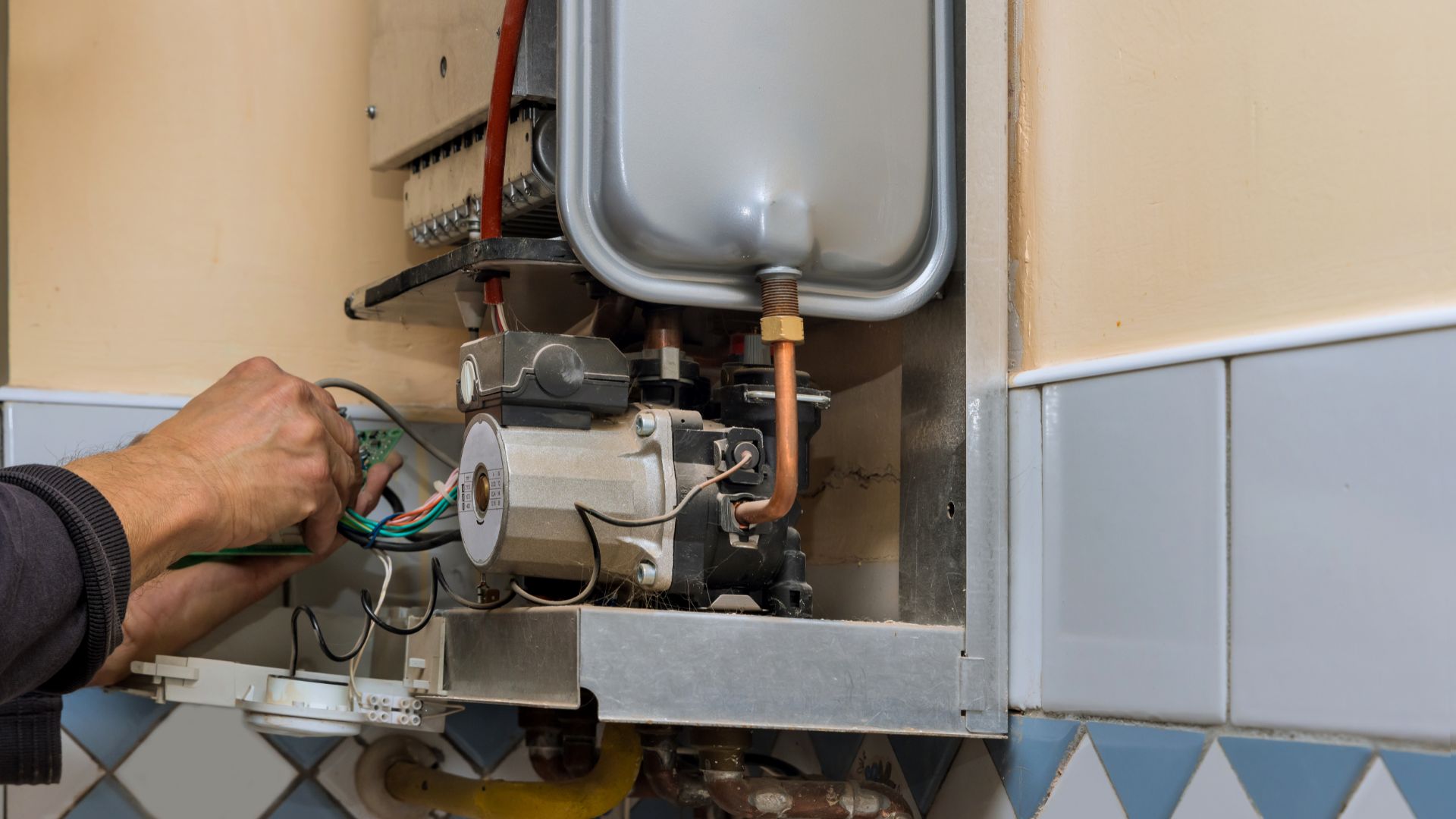 Get expert insights from Payless Water Heaters on 'How Does a Tankless Water Heater Work?' for your home.